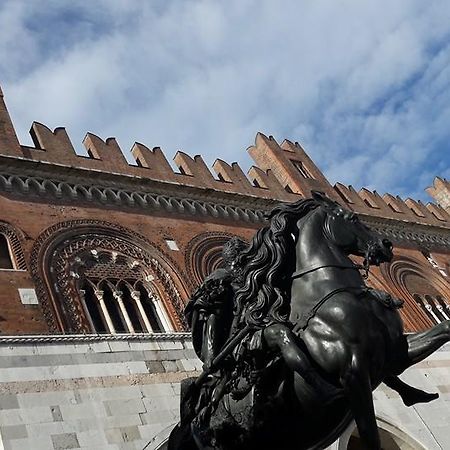 B&B Bartolomeo Piacenza Exterior photo
